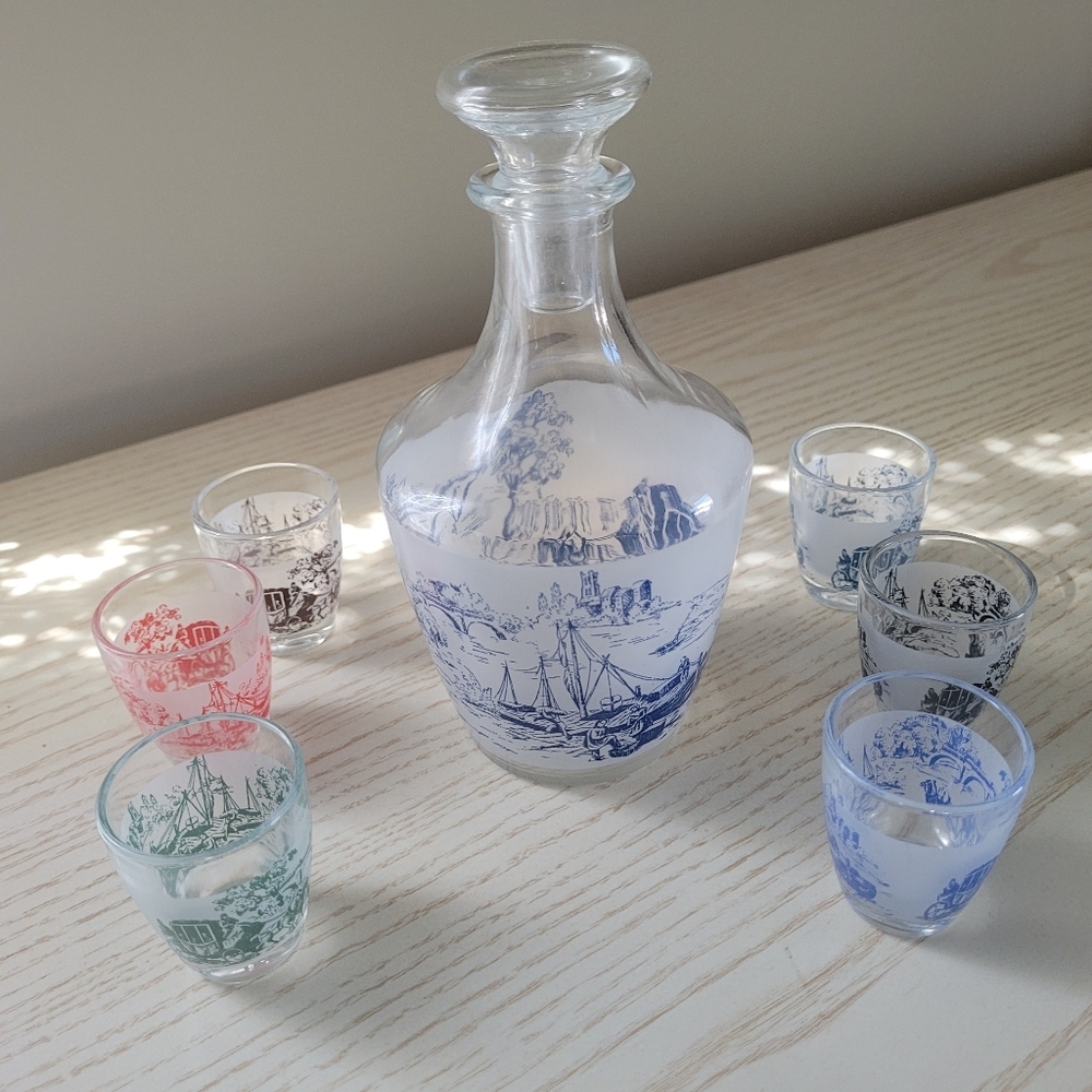 JG DURAND Vintage 7 Piece Gin Set Decanter